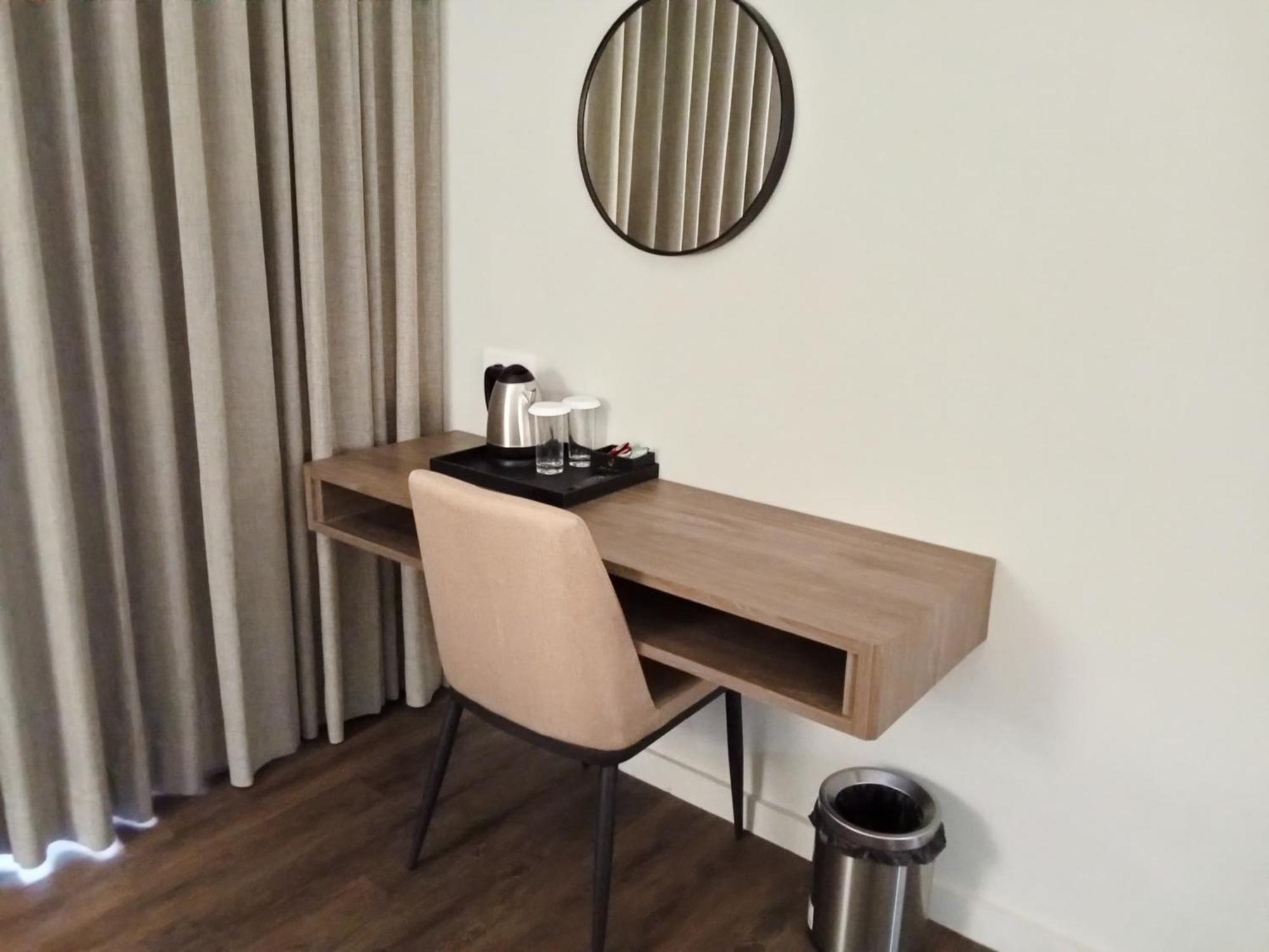 Onyx Hotel & Villa Tanjunguban Dış mekan fotoğraf